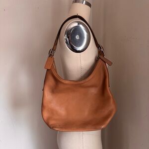 Vintage Coach Tan Leather Shoulder Bag